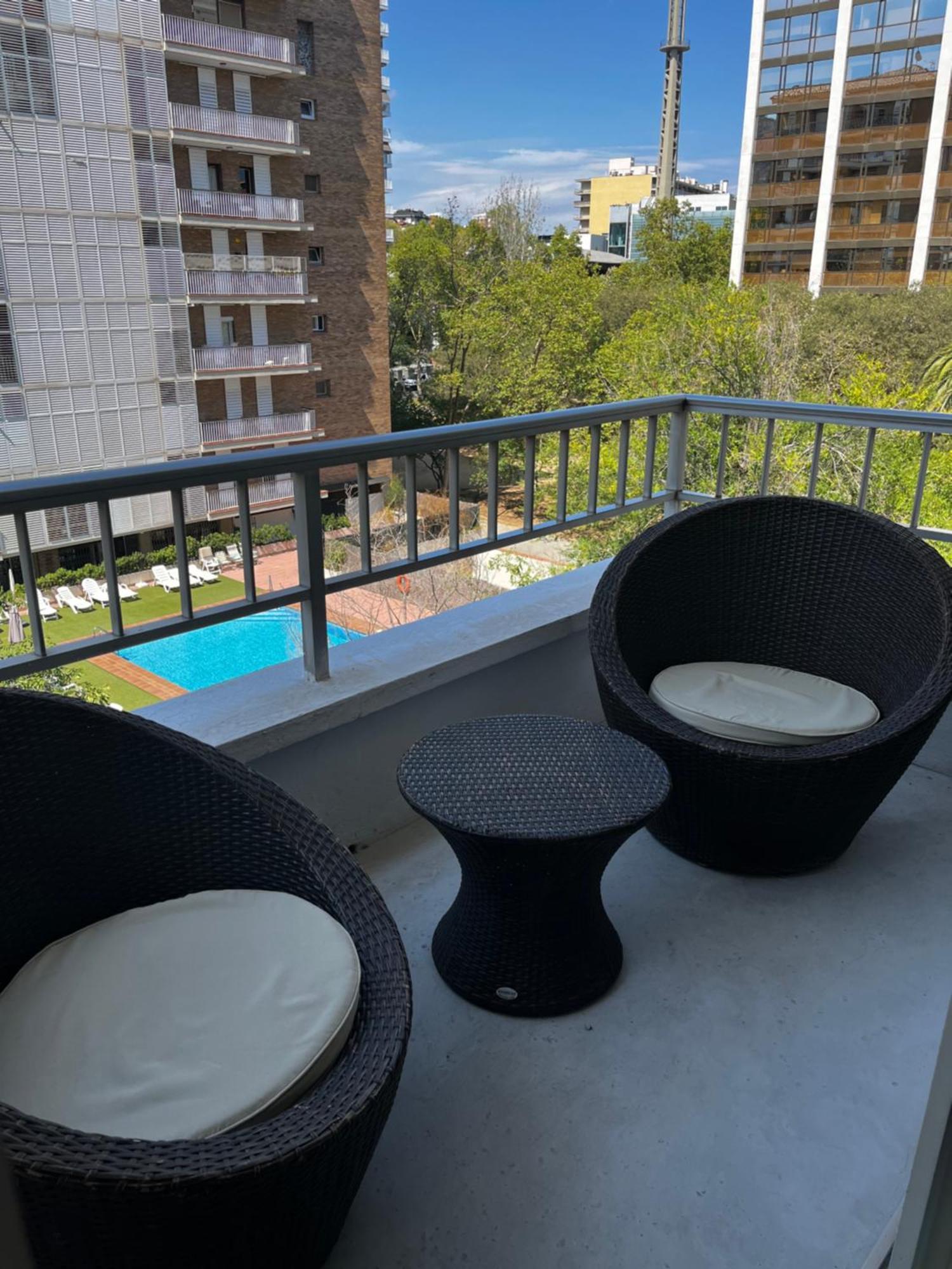Precioso Y Tranquilo Apartamento Zona Alta Diagonal บาร์เซโลนา ภายนอก รูปภาพ
